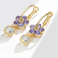 Brincos Flor de Ametista Cristal Roxo Cravejado -  Rizzys