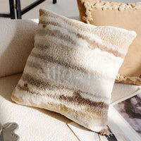 Capa de Almofada Aveludada Bloucle Bordado Fino em Tons Terrosos