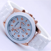 Kit Relógio Feminino de Luxo Quartzo + 3 peças com Brincos Anel e Colar + Brinde